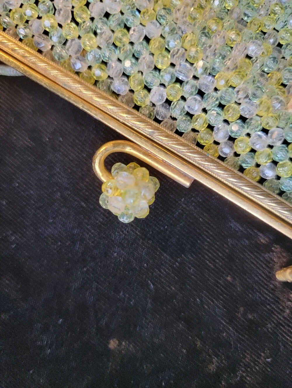 Vintage Mid-Century Italian Beaded Kiss-lock Purse Yellow, Green, Clear - Picture 10 of 12
